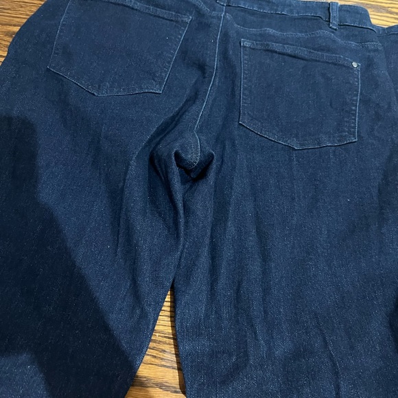 Jegging - Picture 2 of 2